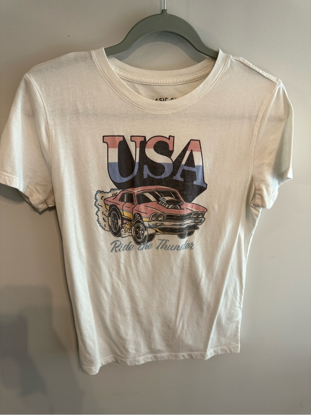 Aeropostale White USA Graphic Tee with Red and Blue Car Print